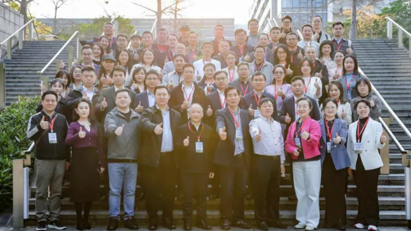 湖南100強(qiáng)企業(yè)走進(jìn)華為交流活動成功舉辦